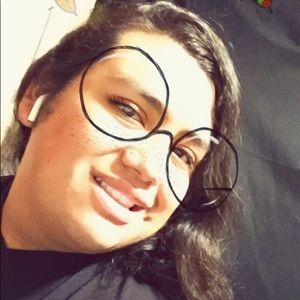 Meet your Posher, Diego